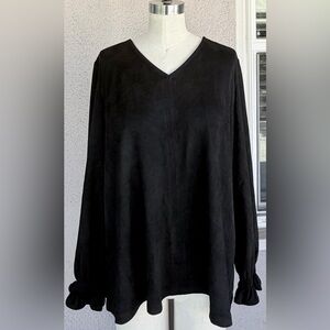 Chic Black V-Neck Women's Blouse